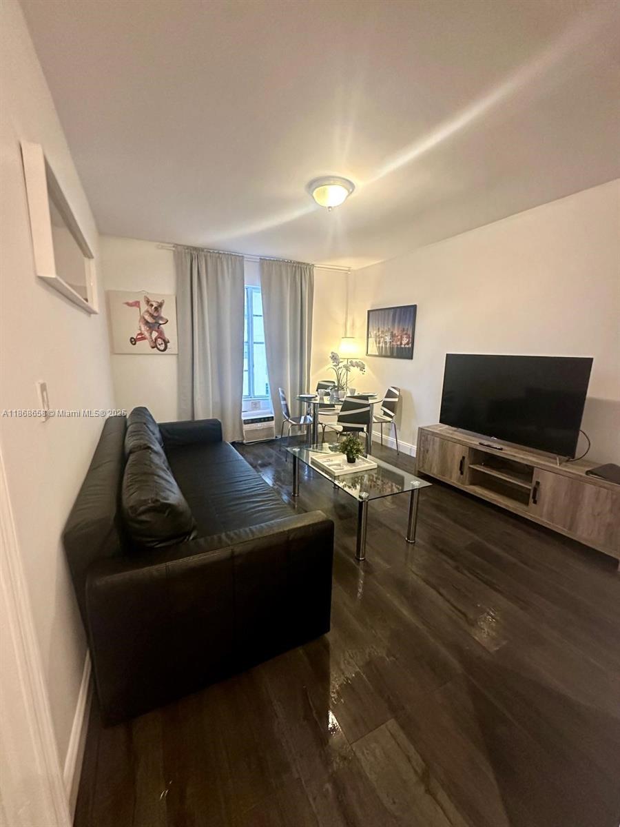 THE MADISON CONDO - Residential