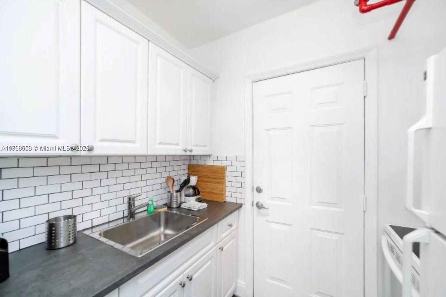 THE MADISON CONDO - Residential