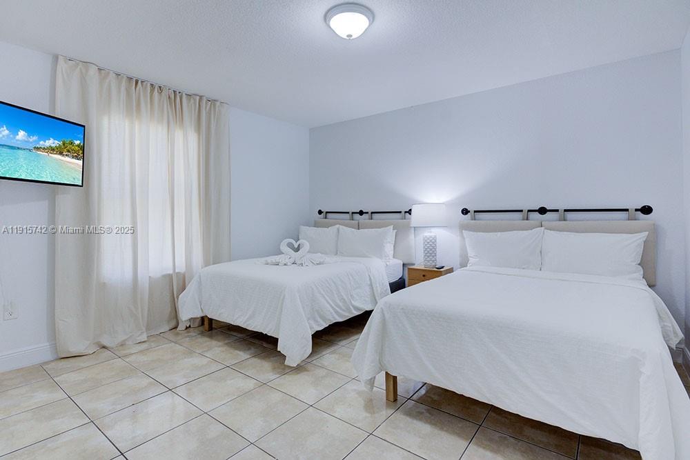 ALLAPATTAH HEIGHTS - Residential Lease