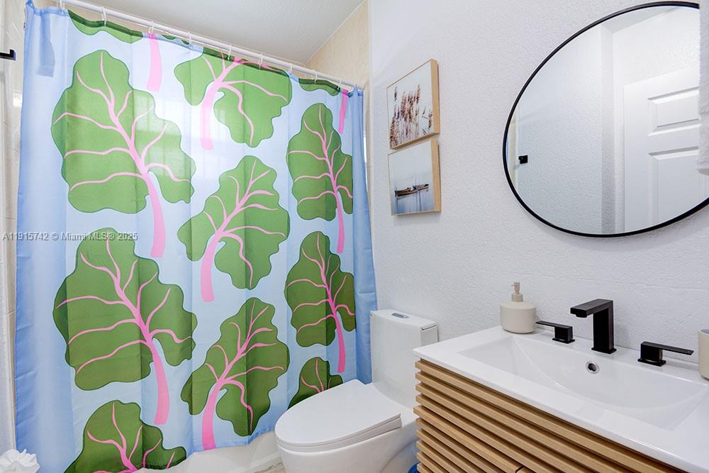 ALLAPATTAH HEIGHTS - Residential Lease