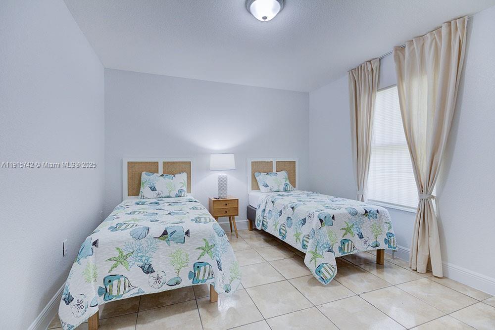 ALLAPATTAH HEIGHTS - Residential Lease