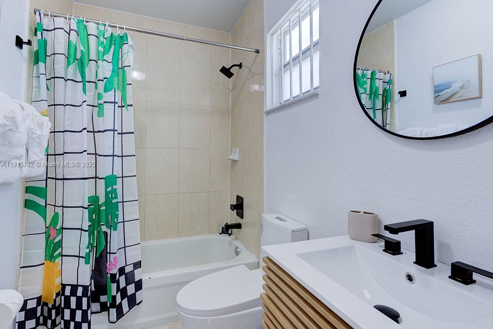 ALLAPATTAH HEIGHTS - Residential Lease