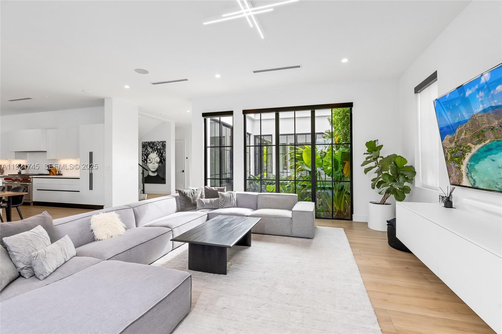 BELLE MEADE FCP - Residential Lease