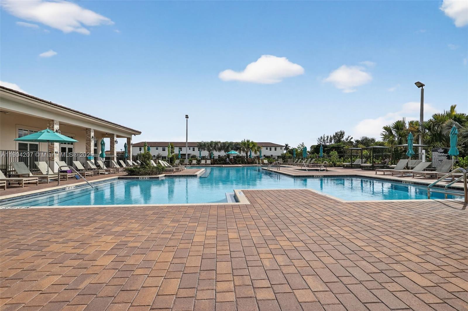 GOLF PARK SEC 1 - Residential