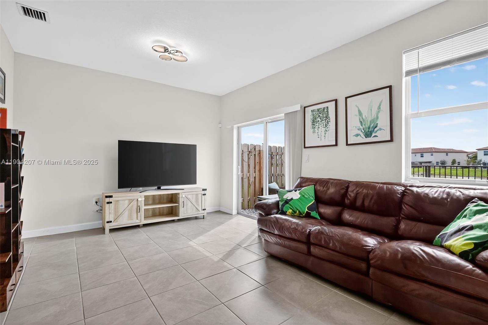 GOLF PARK SEC 1 - Residential