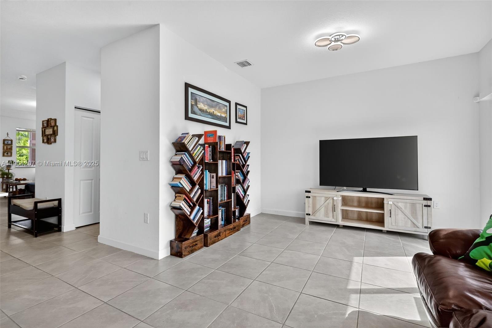 GOLF PARK SEC 1 - Residential