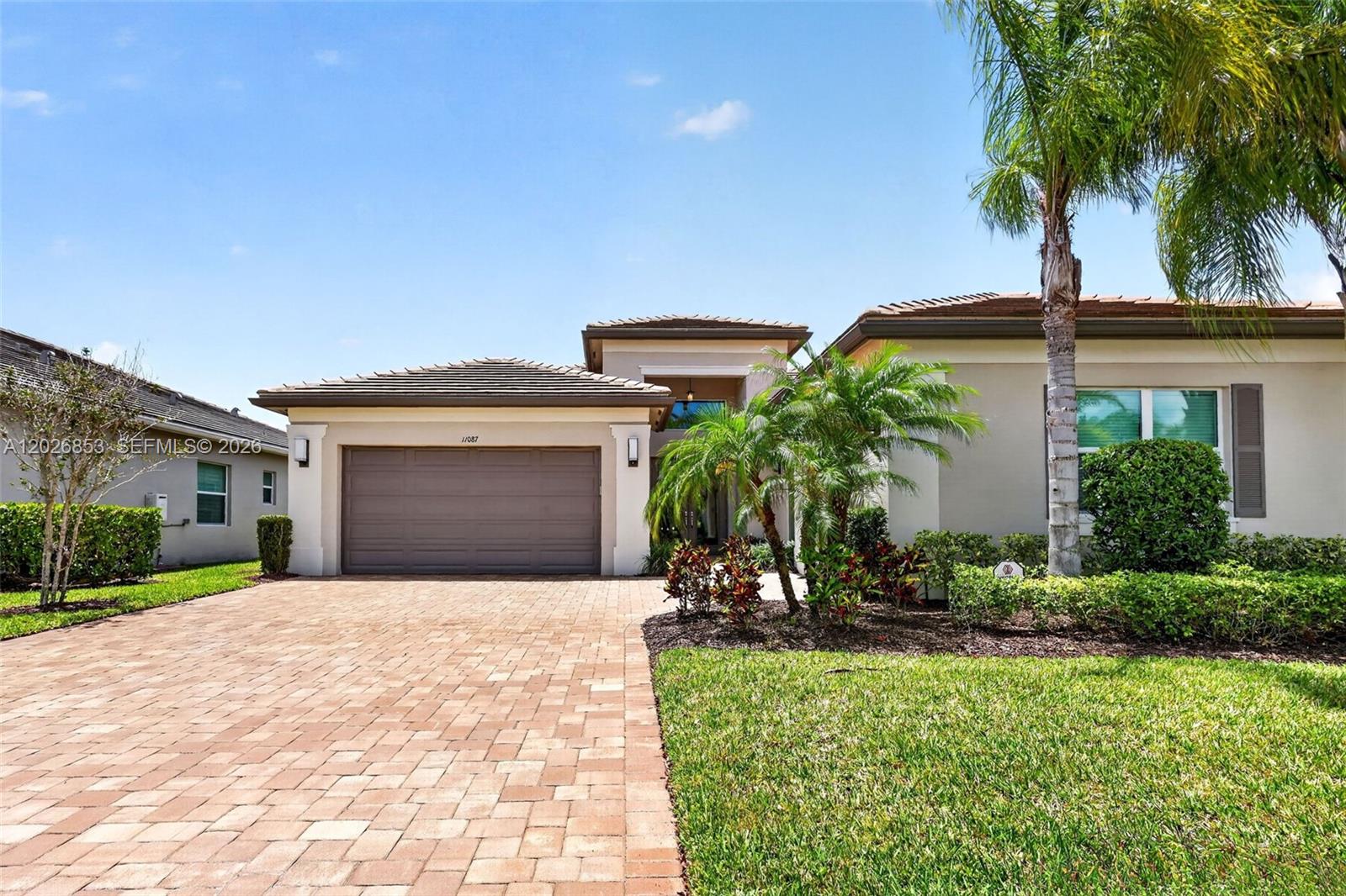 11087 SW Ivory Springs Ln, Port St Lucie, FL, 34987/$765,500 1 11087 SW Ivory Springs Ln