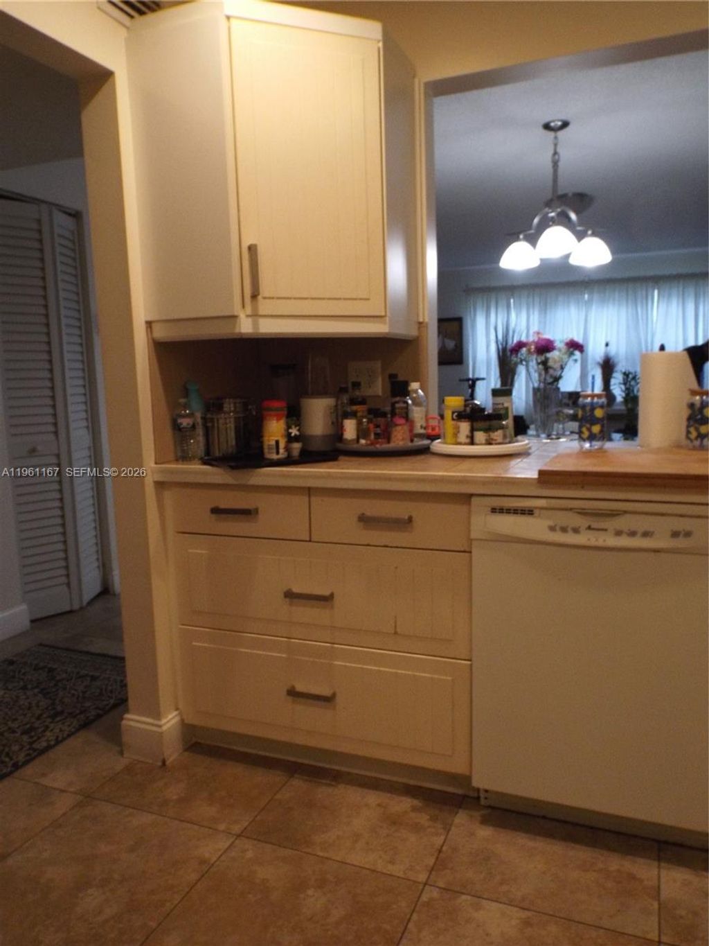 Photo of 410 SE 2nd St #115, Hallandale Beach, FL 33009 (MLS # A11961167)