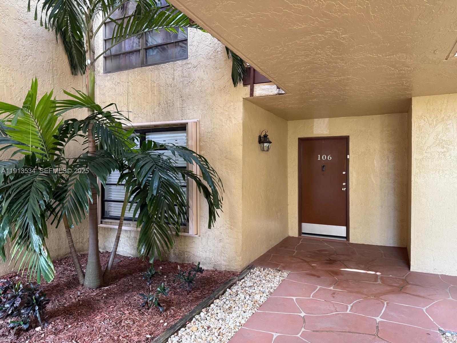 KENLAND POINTE CONDO #1 - Residential Lease