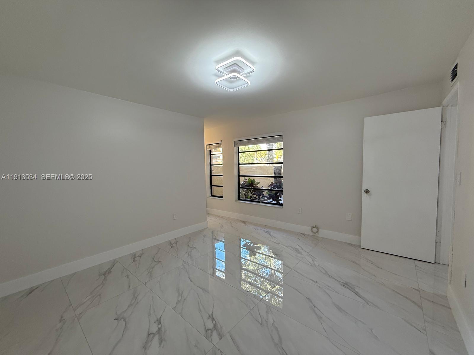 KENLAND POINTE CONDO #1 - Residential Lease