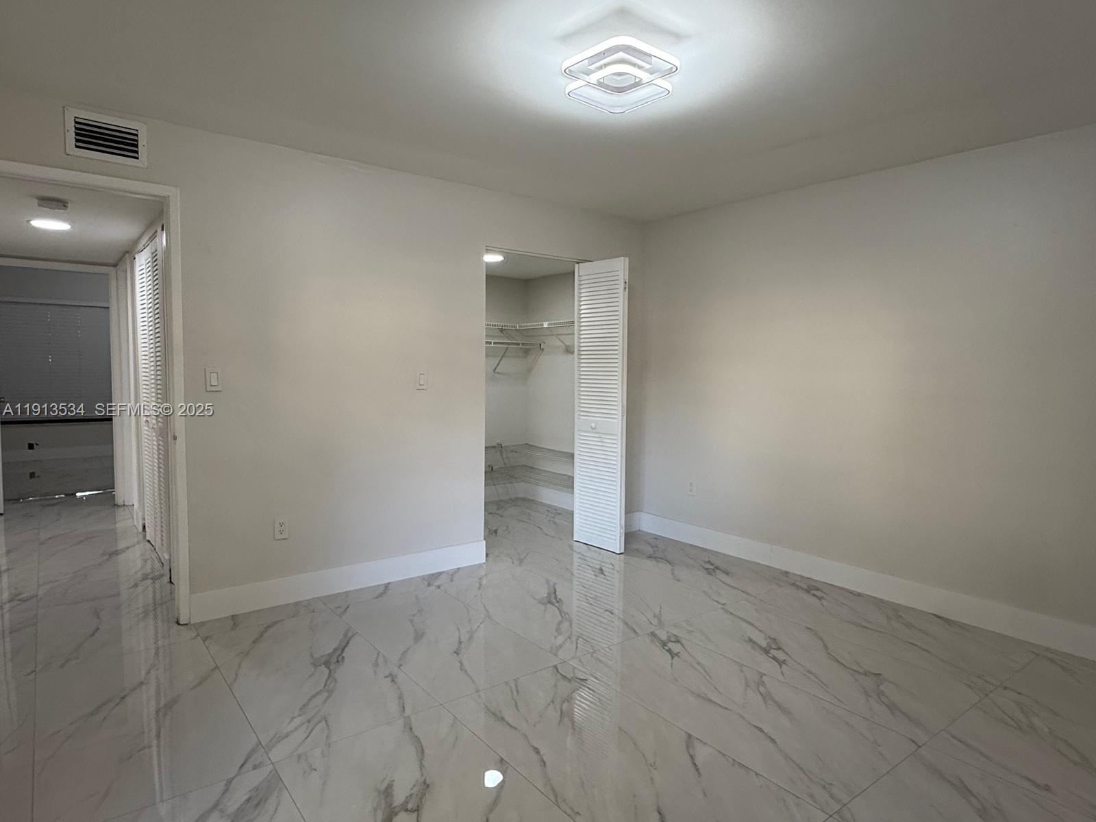 KENLAND POINTE CONDO #1 - Residential Lease