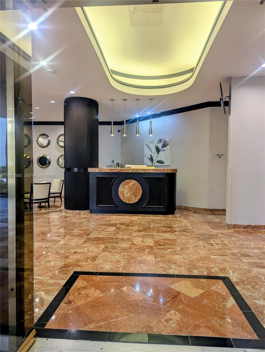 3610 Yacht Club Dr 1515