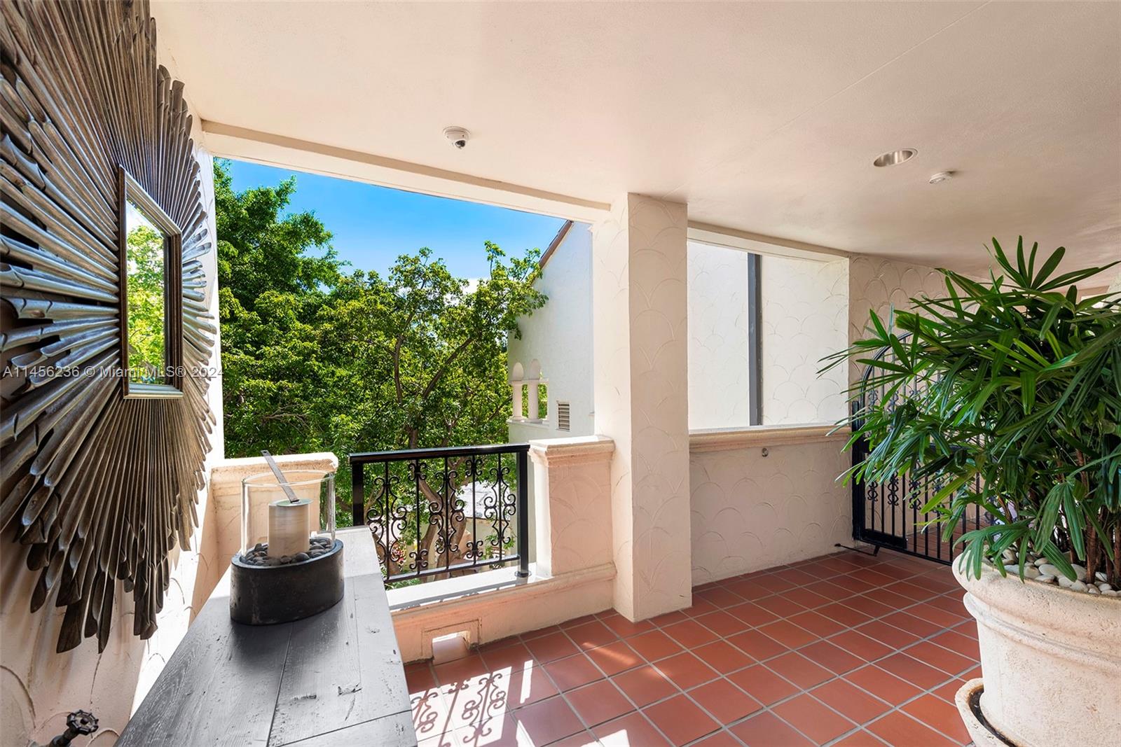 BAYSIDE VILLAGE EAST - Residential