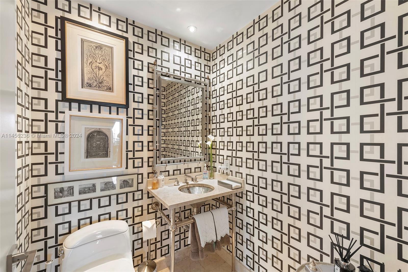 BAYSIDE VILLAGE EAST - Residential