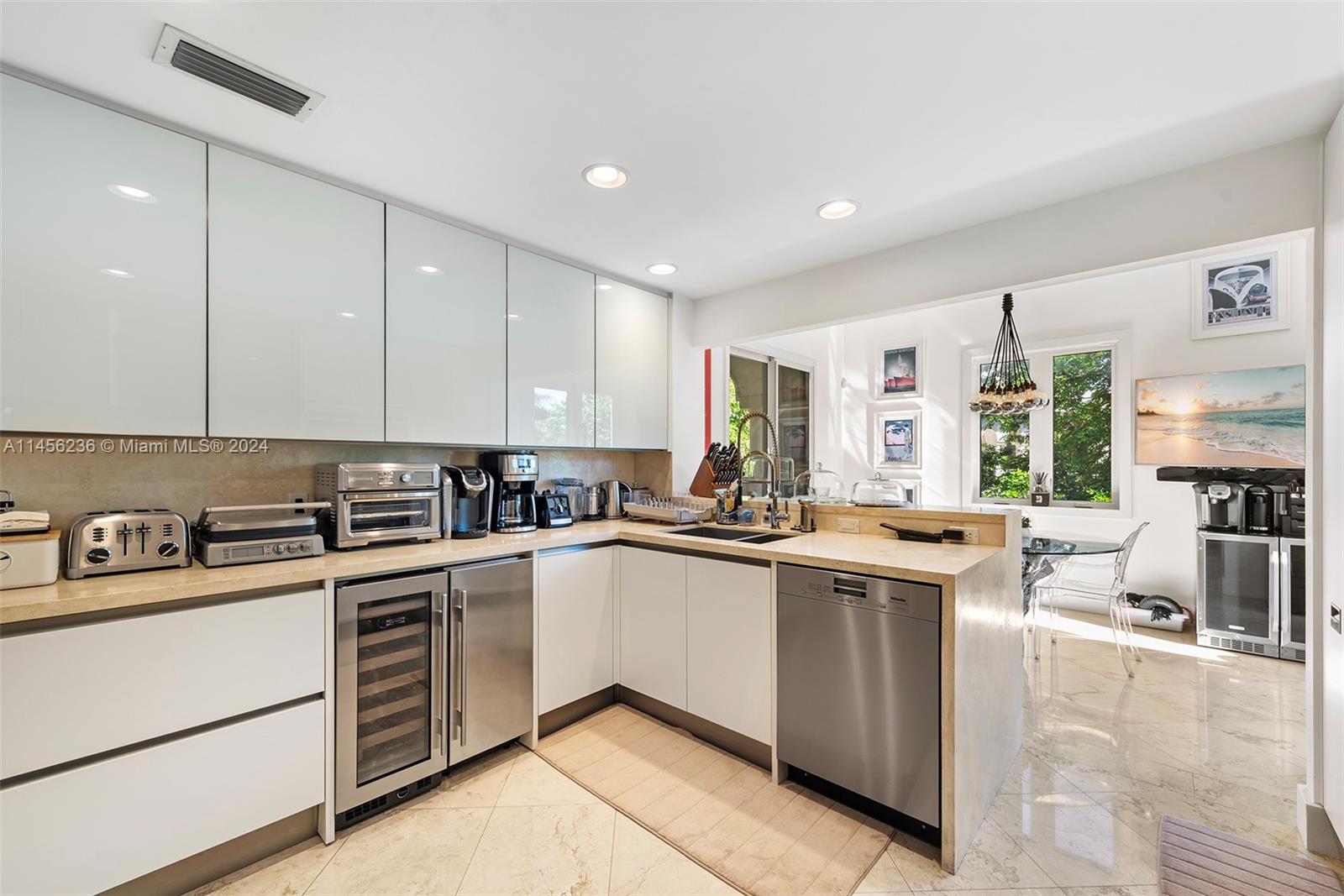 BAYSIDE VILLAGE EAST - Residential