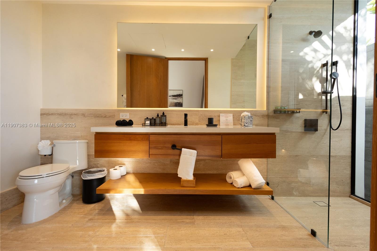 Flamboyano - Residential