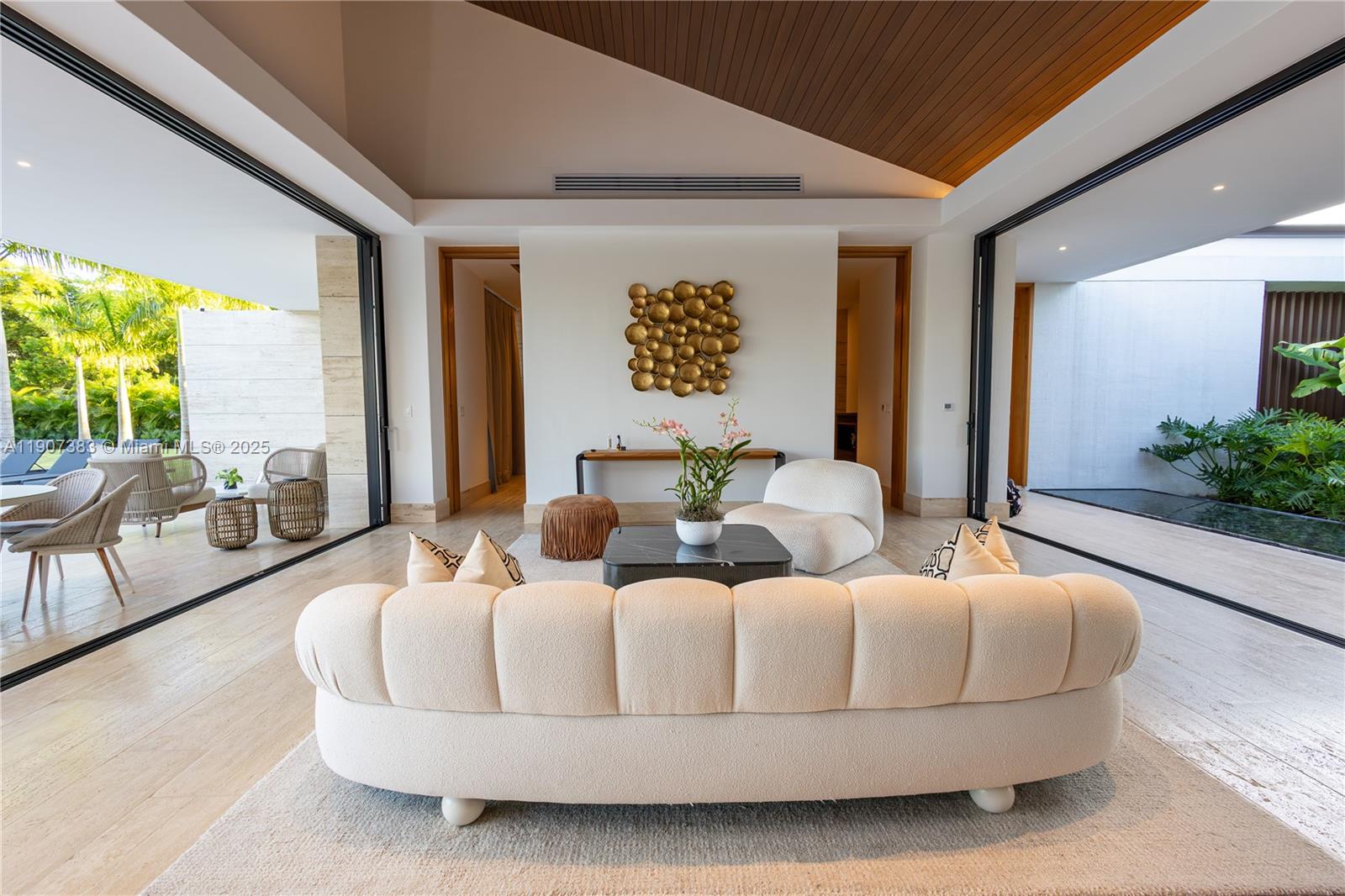 Flamboyano - Residential