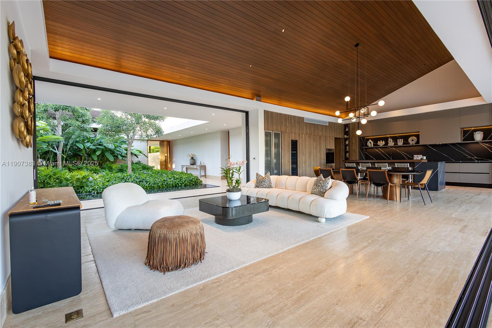 Flamboyano - Residential