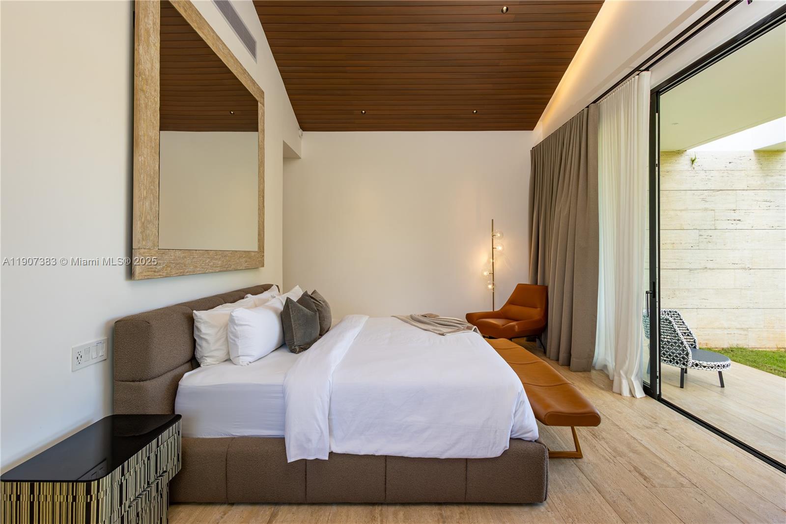 Flamboyano - Residential