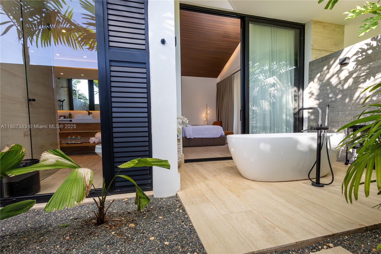 Flamboyano - Residential