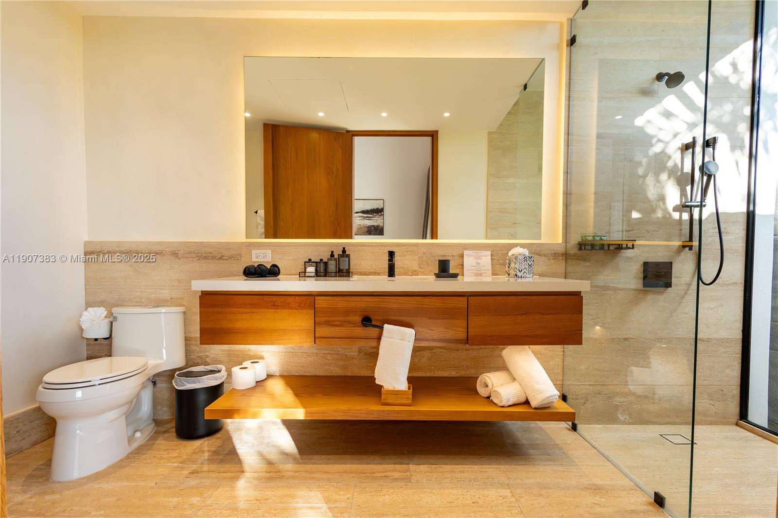 Flamboyano - Residential