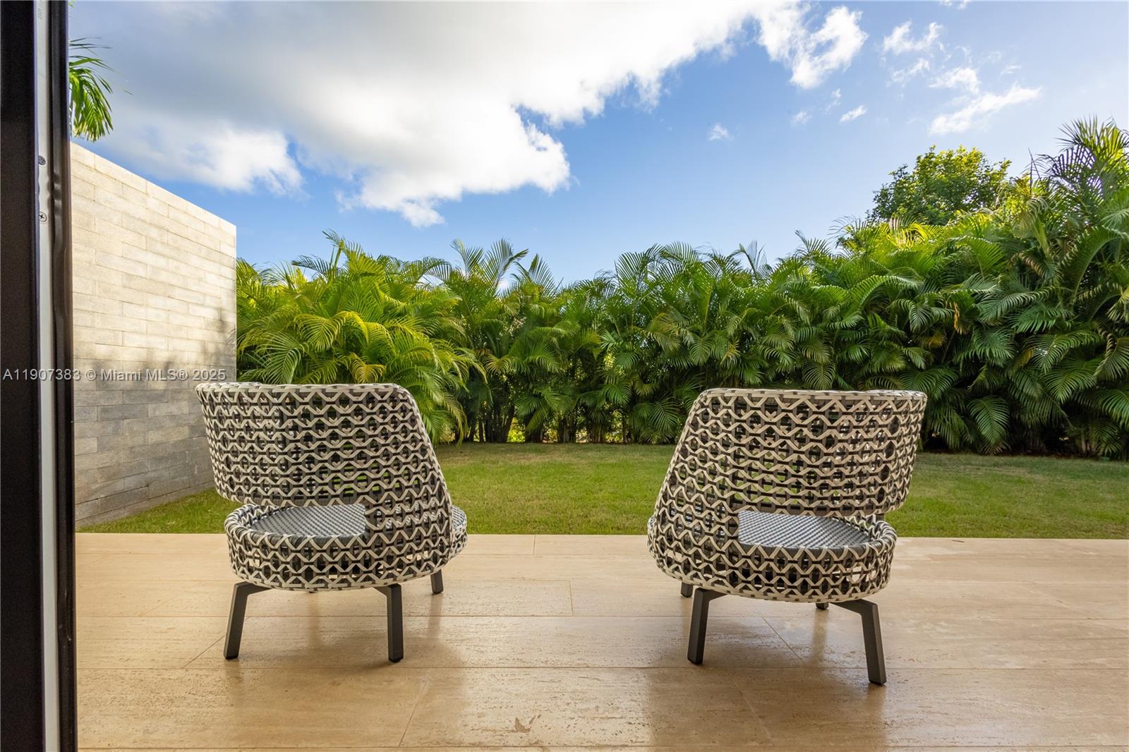 Flamboyano - Residential