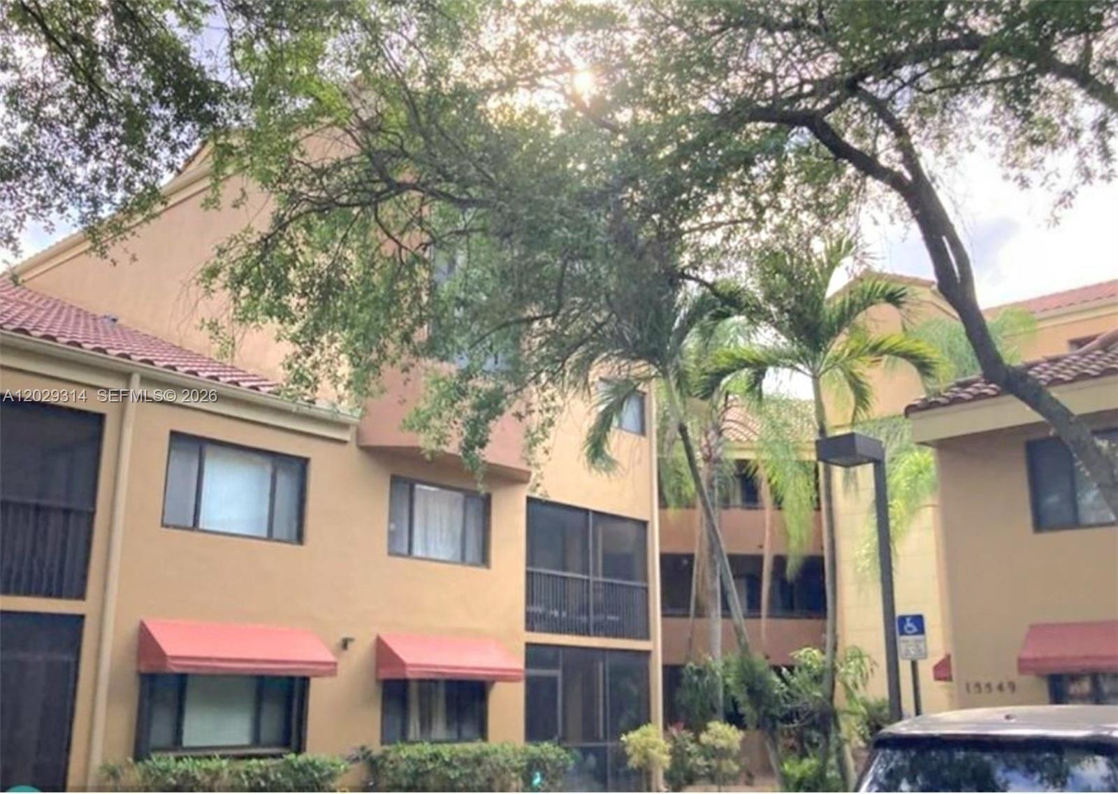 Photo 1 of 23 — 15495 N Miami Lakeway N 105-4, Miami Lakes, FL 33014
