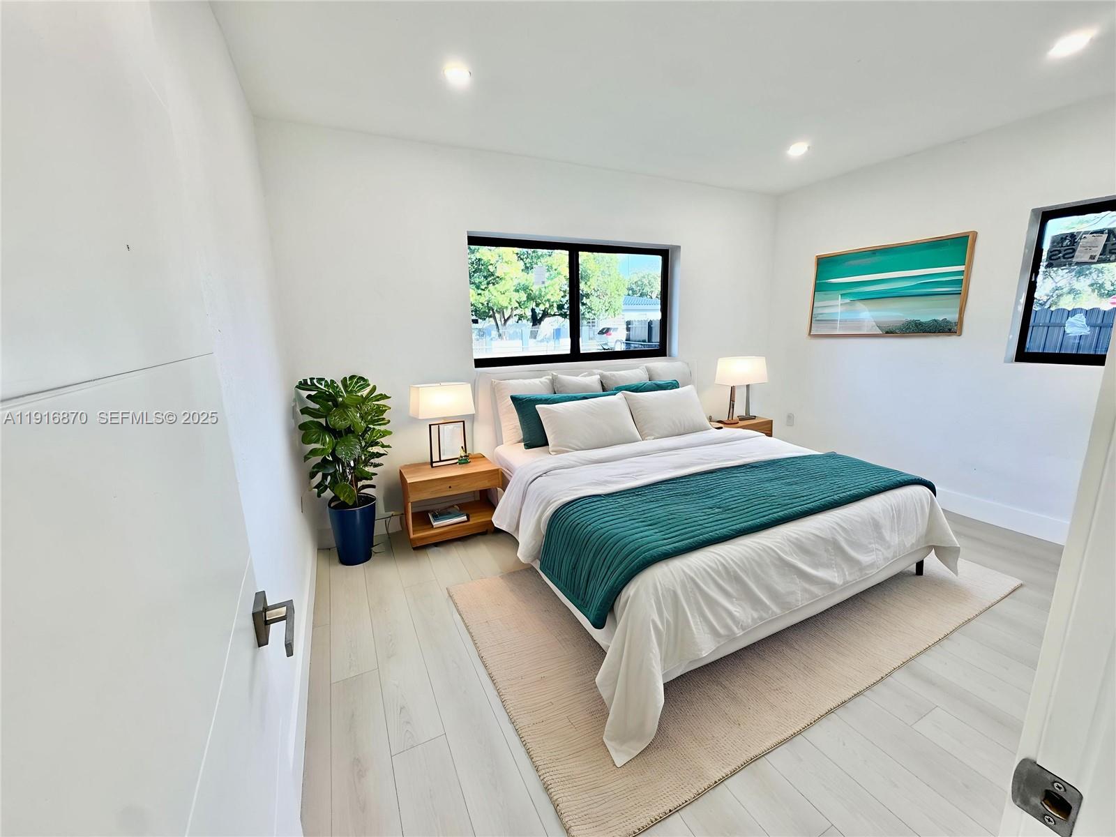 VENETIAN GARDEN REV - Residential