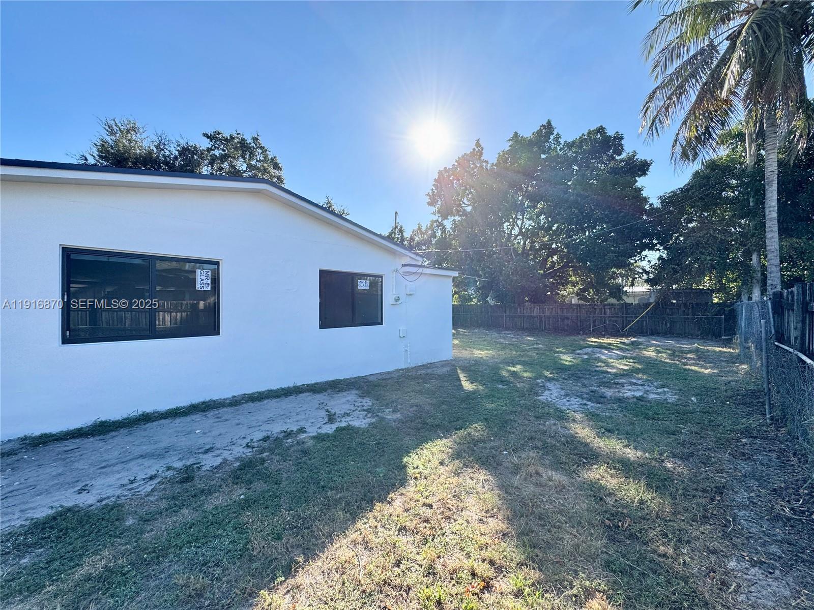 VENETIAN GARDEN REV - Residential