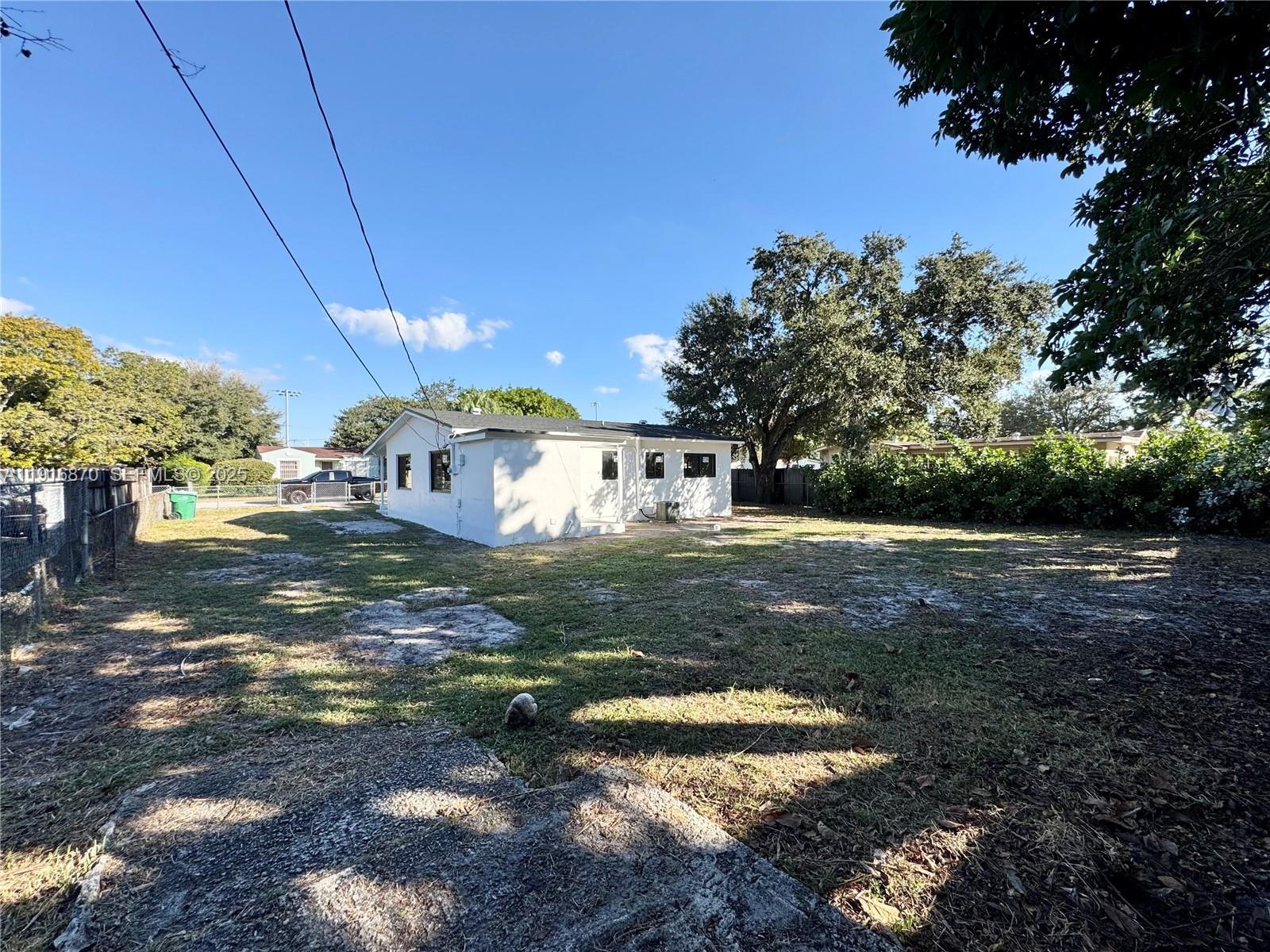 VENETIAN GARDEN REV - Residential