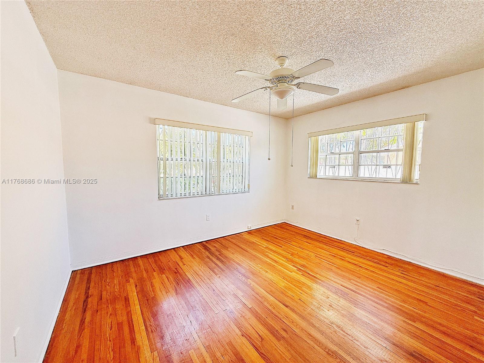 BRICKELL ESTATES - Residential
