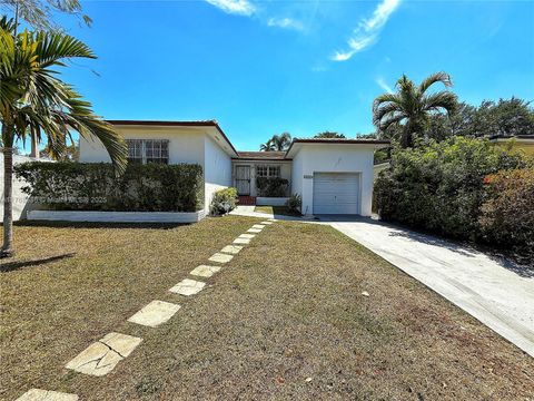 1220 SW 13th St Miami FL 33145