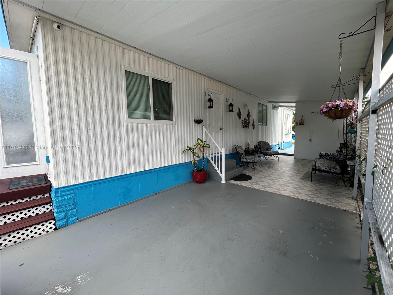 RAVENSWOOD GARDENS - Residential