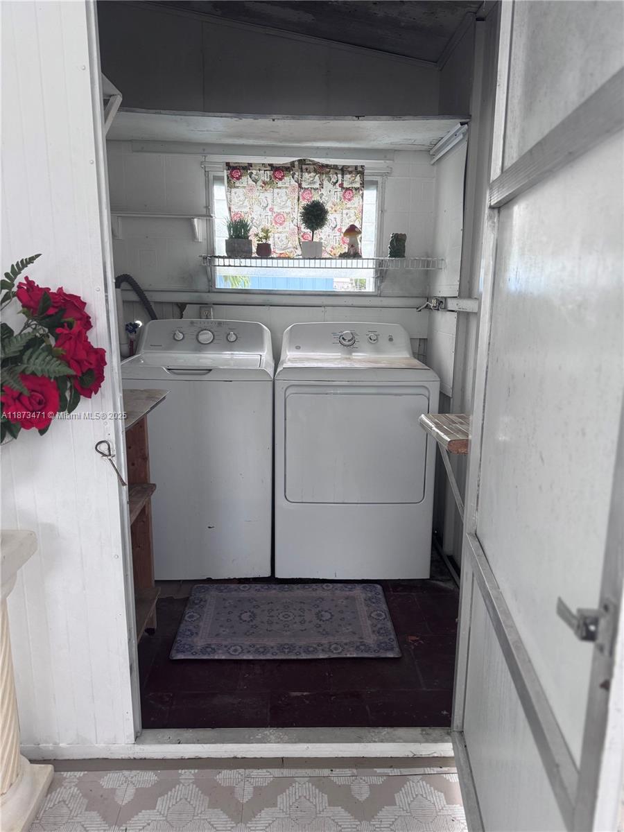 RAVENSWOOD GARDENS - Residential