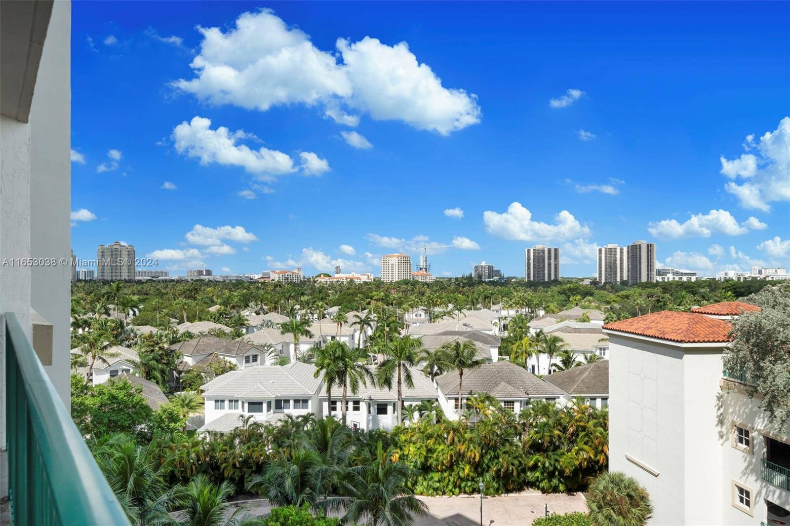 TURNBERRY VILLAGE SO TOWE - Residential