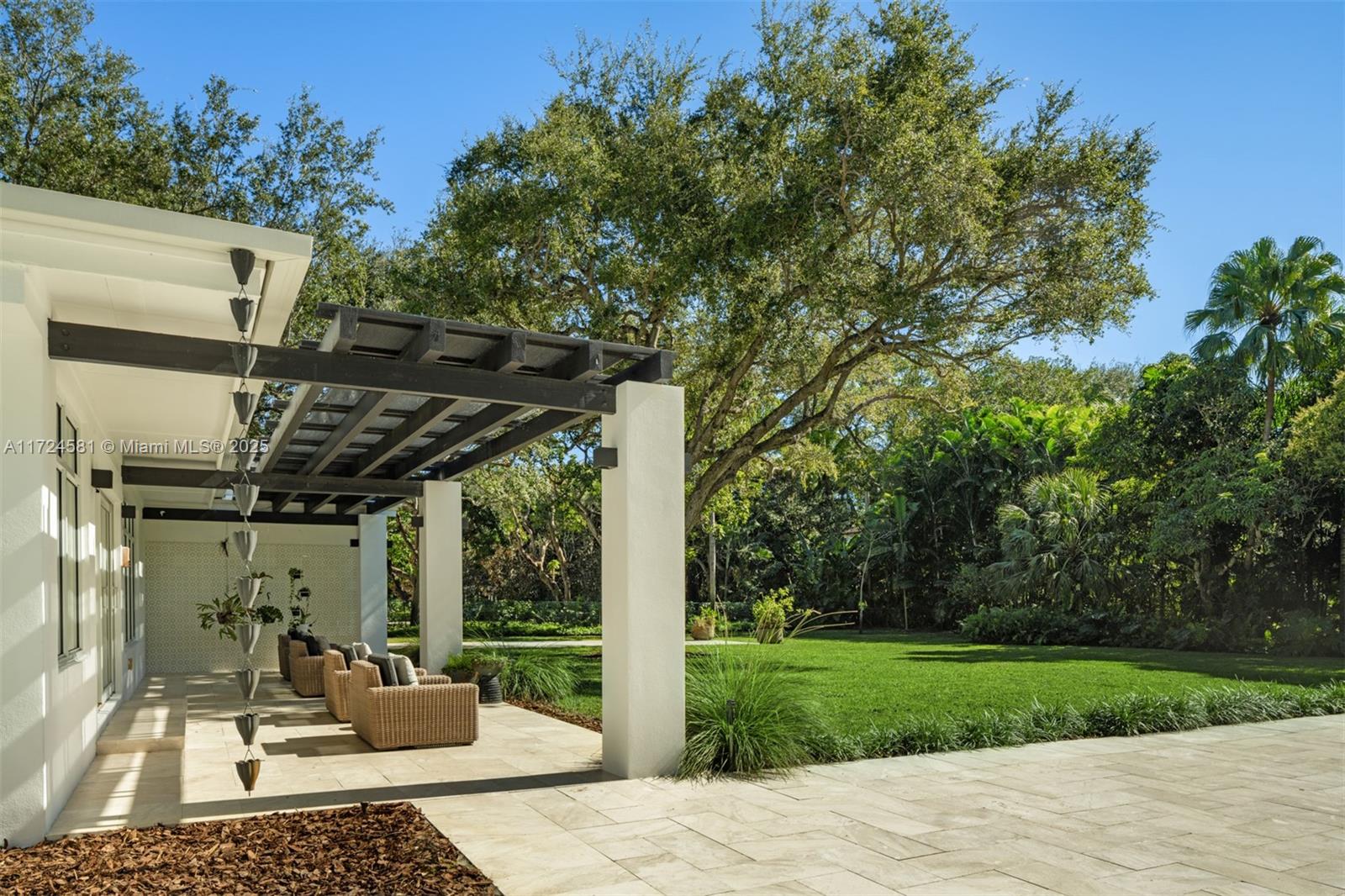 PARKWAY HOMESITES - Residential