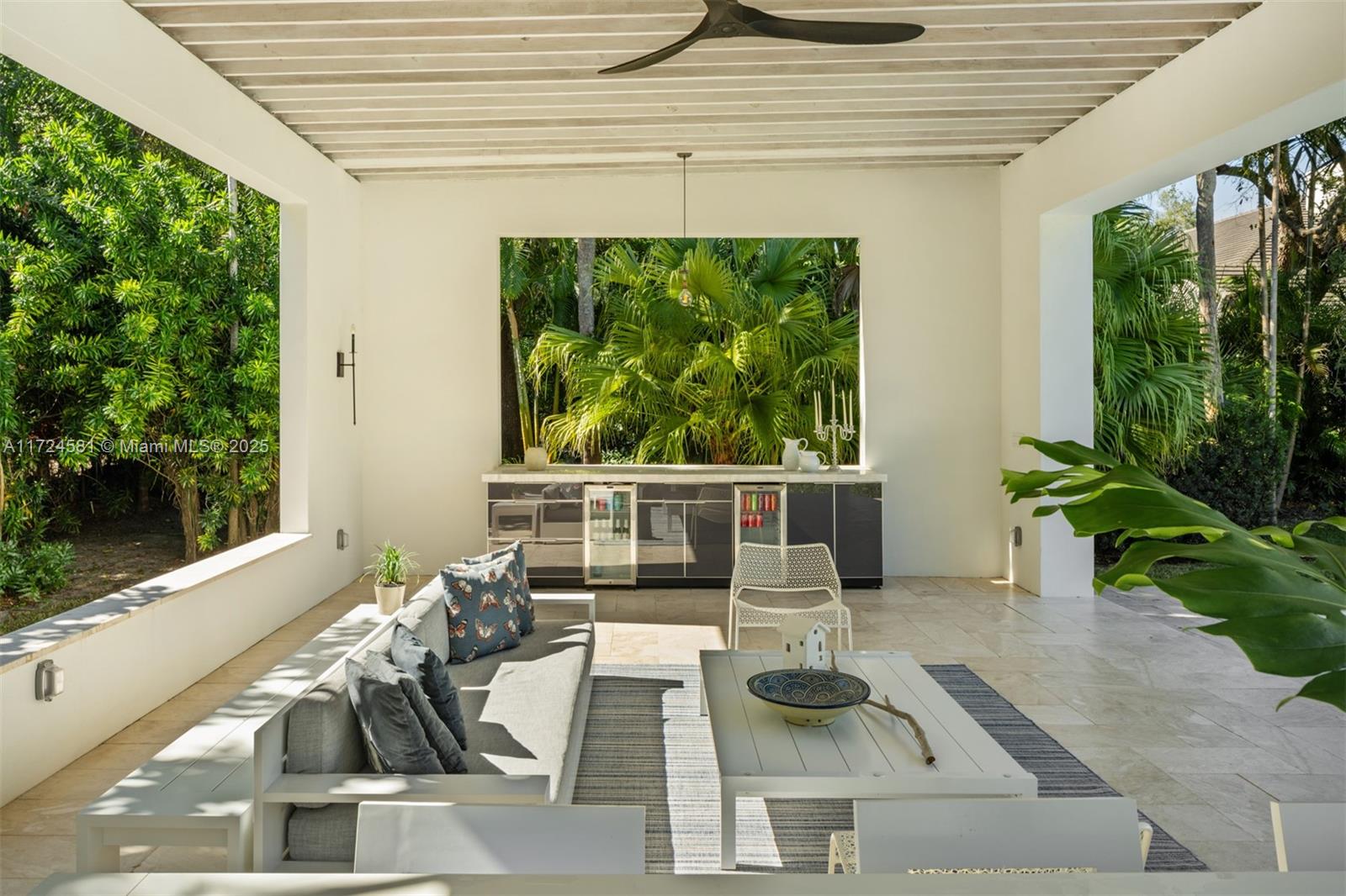 PARKWAY HOMESITES - Residential