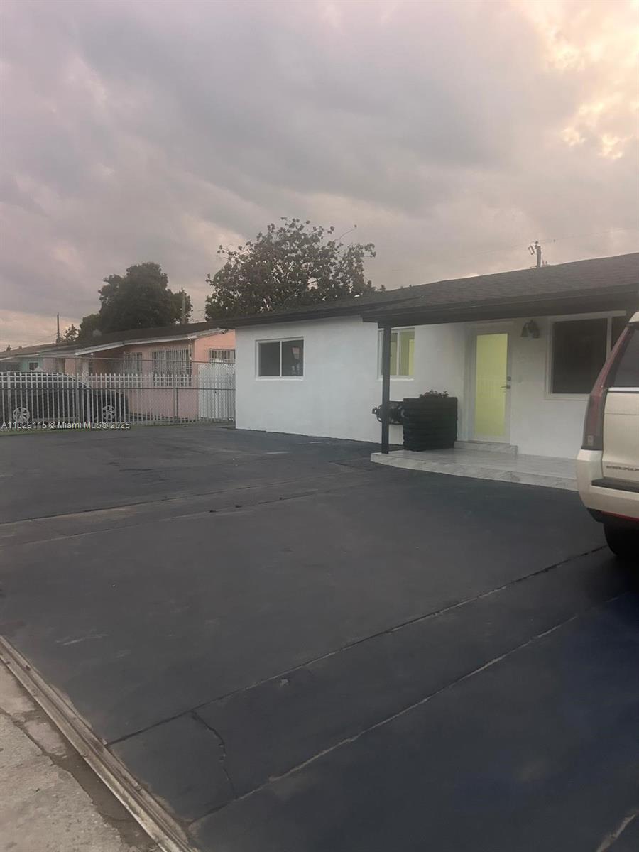9020 NW 32nd Ave