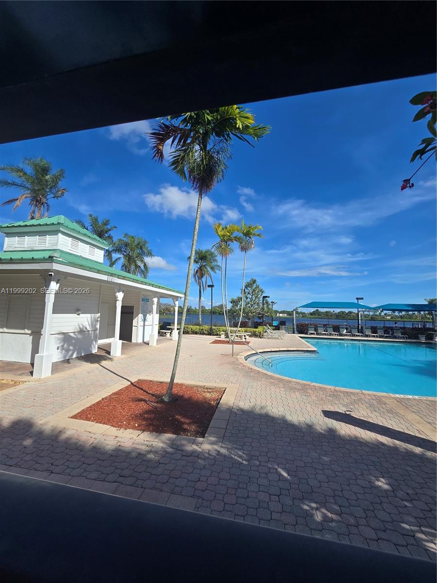 SILVER LAKES AT PEMBROKE - Residential