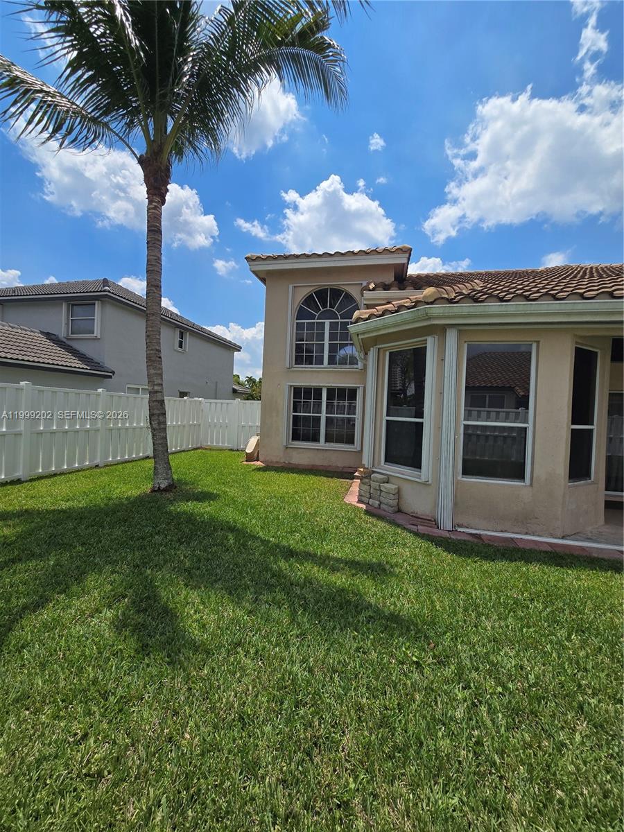 SILVER LAKES AT PEMBROKE - Residential