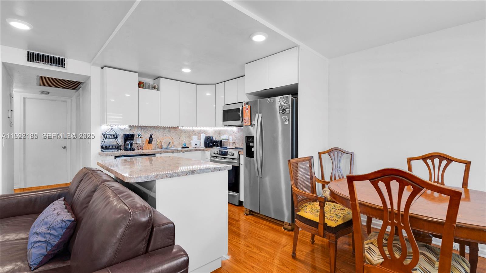 NEW HAMPTON AT CENTURY VI - Residential