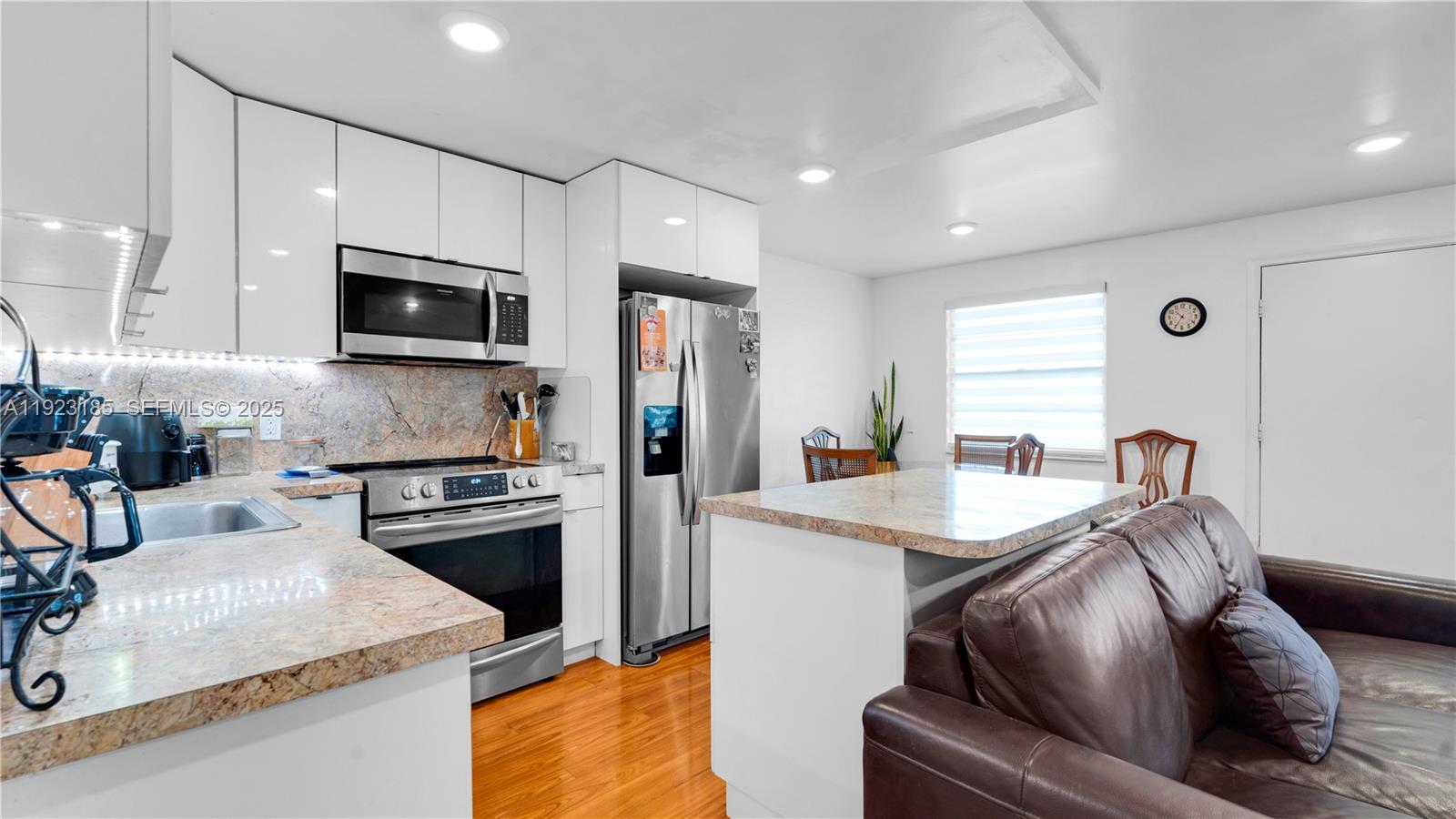 NEW HAMPTON AT CENTURY VI - Residential