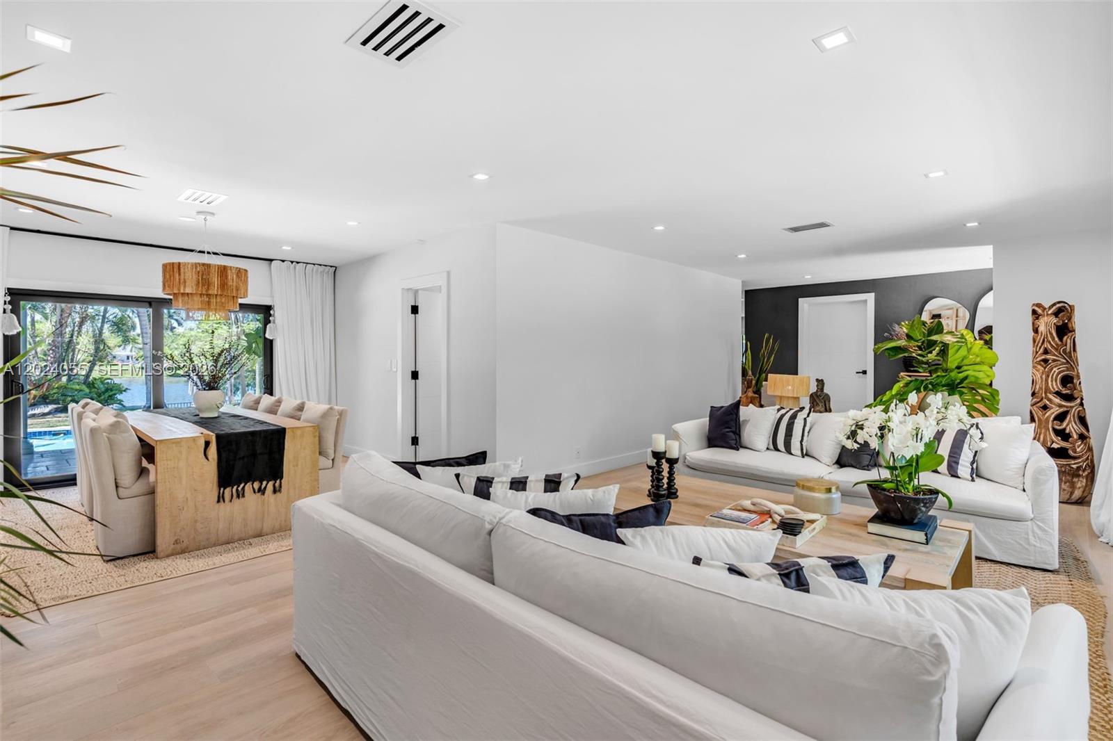 LAKE SHELDON - Residential
