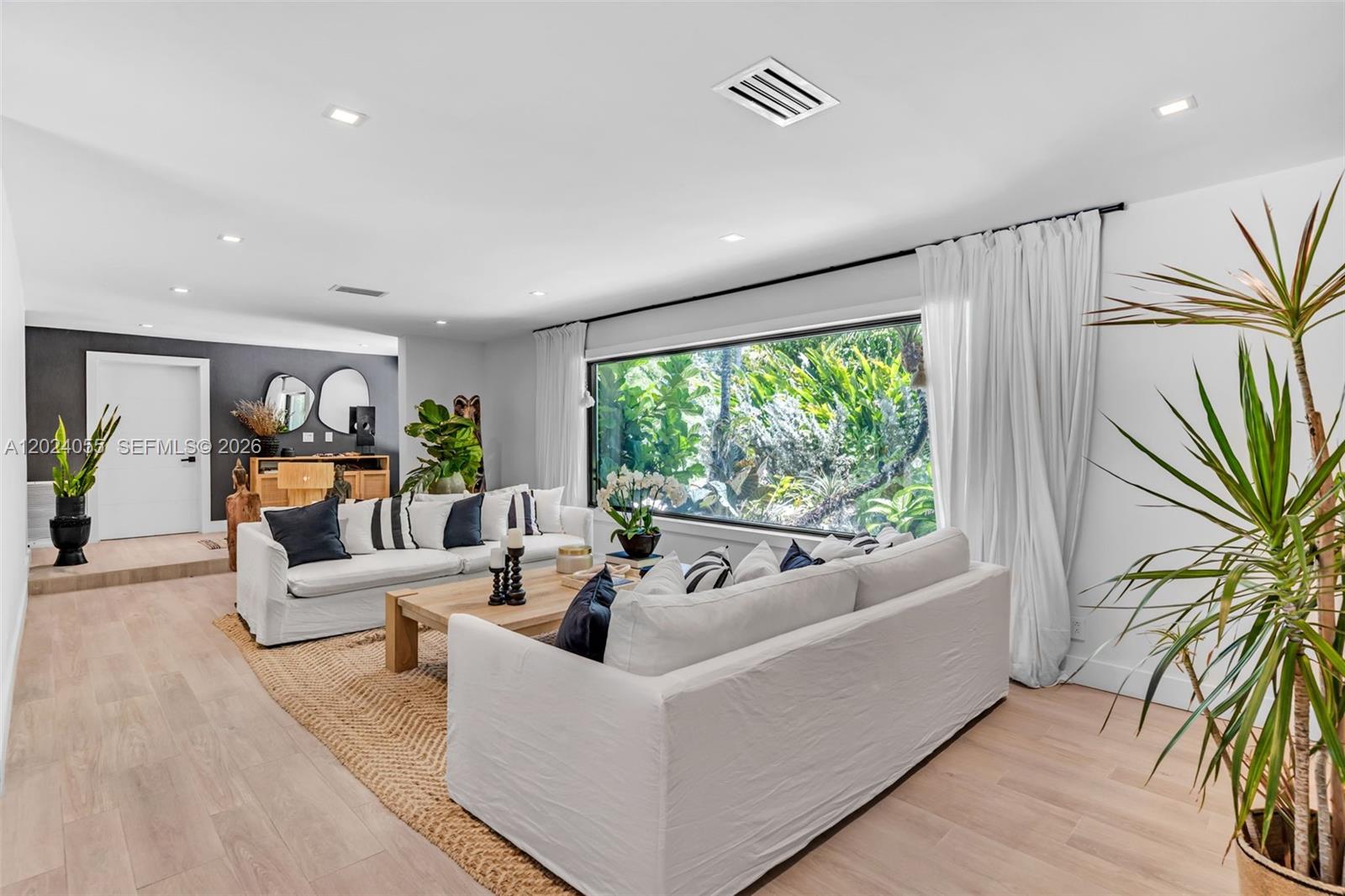 LAKE SHELDON - Residential