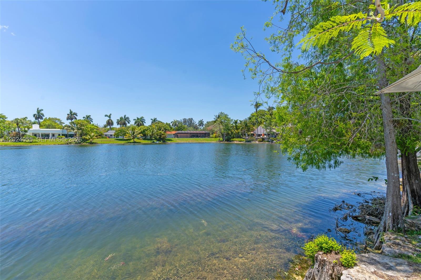 LAKE SHELDON - Residential