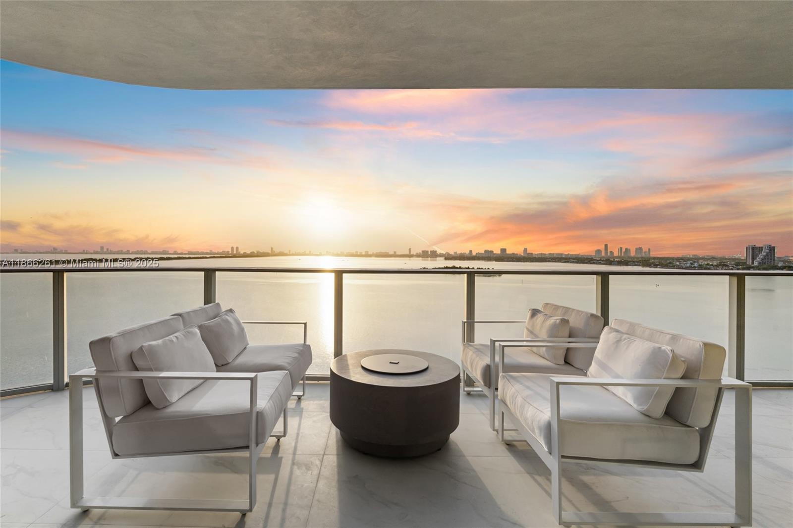 Aria Reserve - Residential