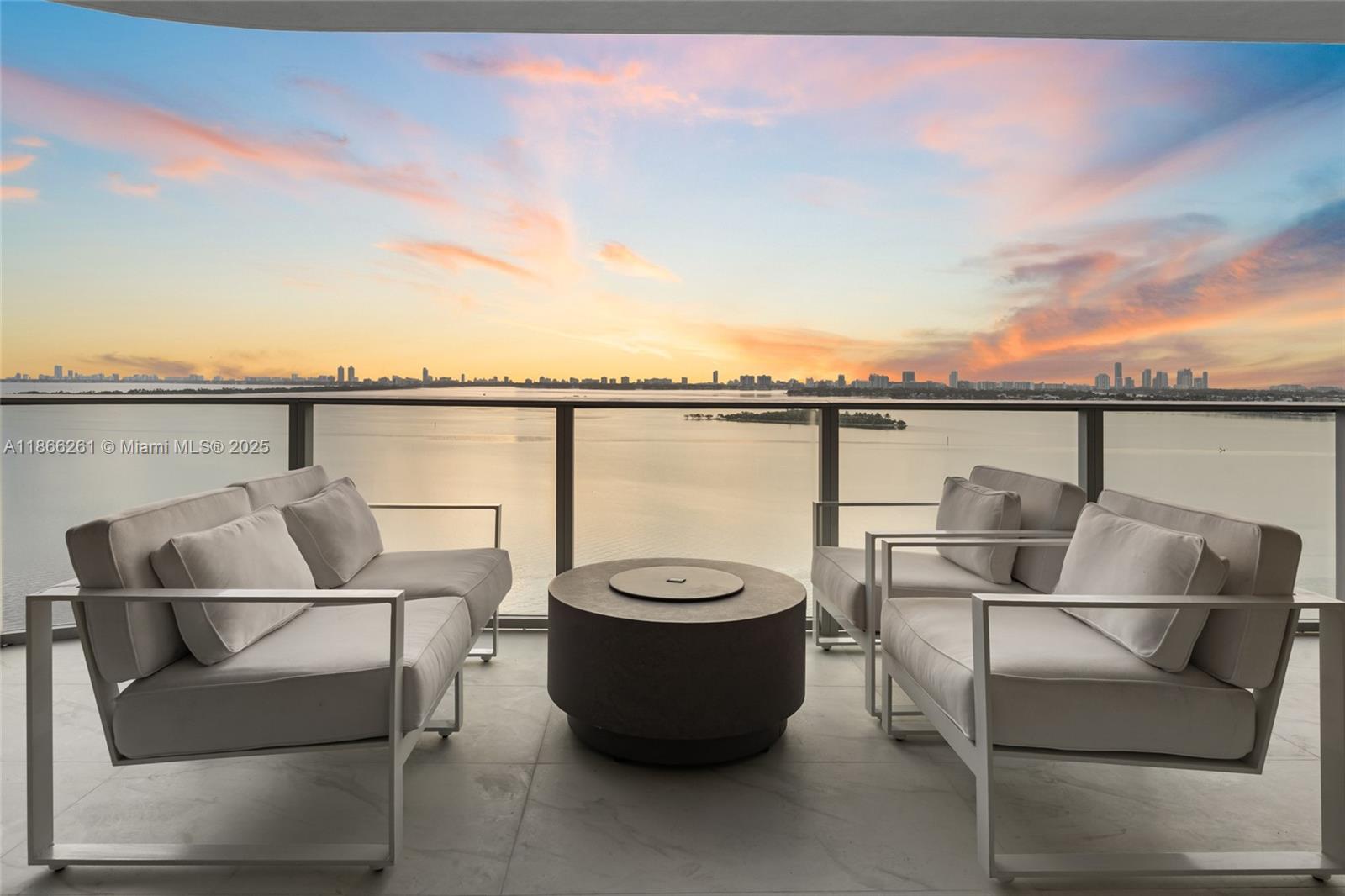 Aria Reserve - Residential