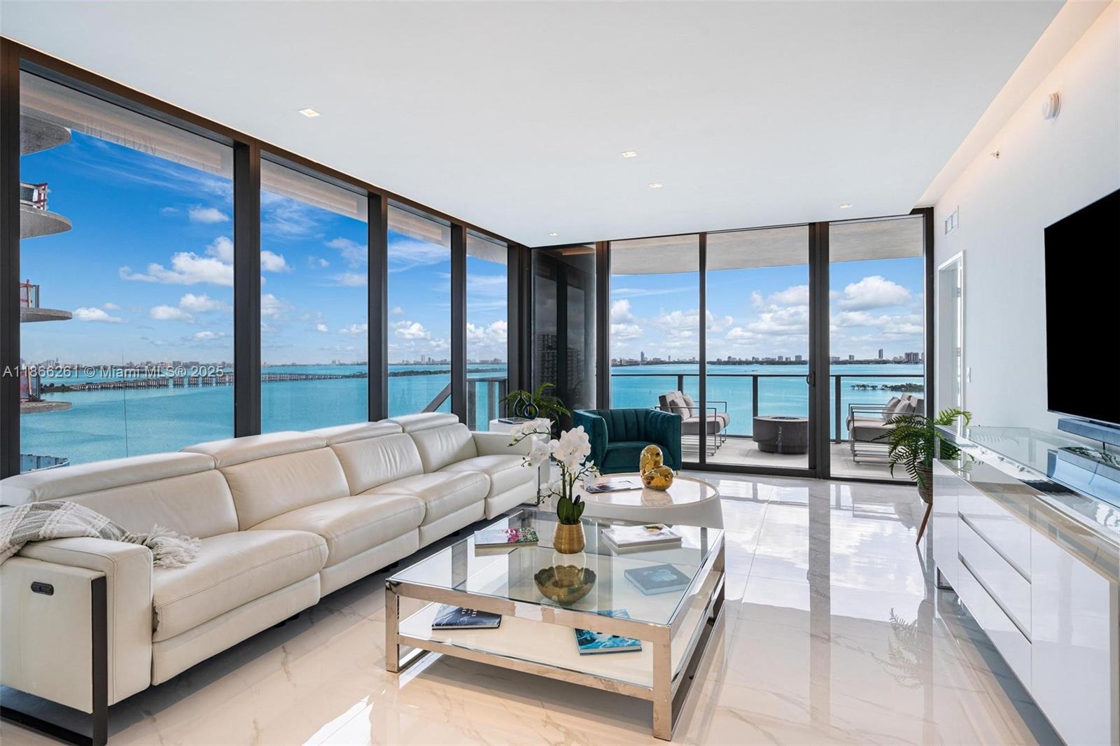 Aria Reserve - Residential