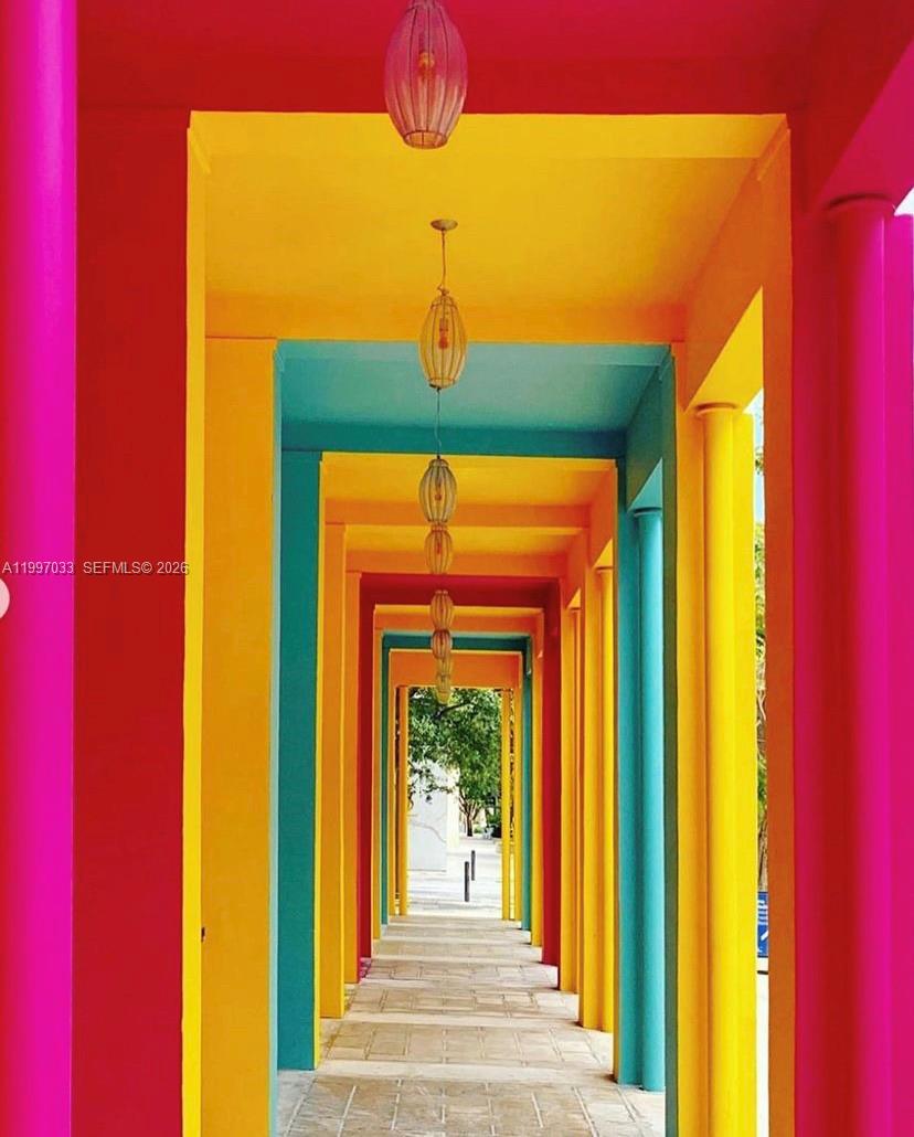 KENNEDY HOUSE CONDO - Residential