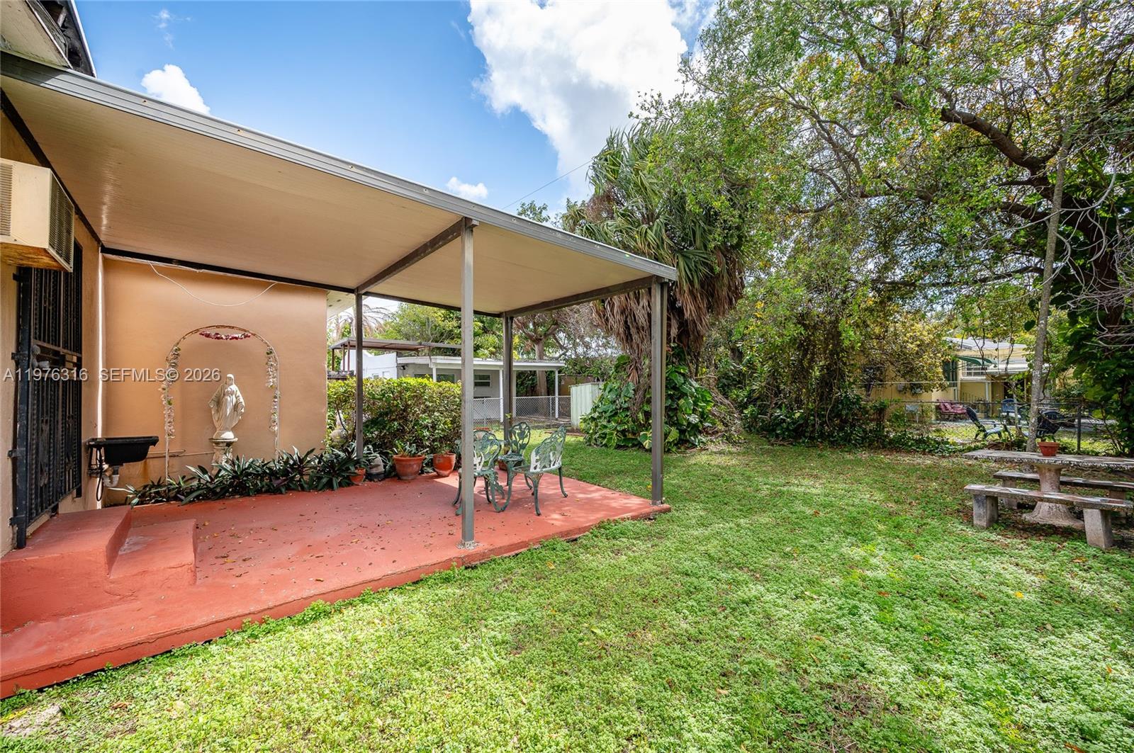 NEW SHENANDOAH - Residential